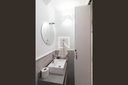 Lavabo de casa de condomínio à venda com 2 quartos, 65m² em Parada Xv de Novembro, São Paulo
