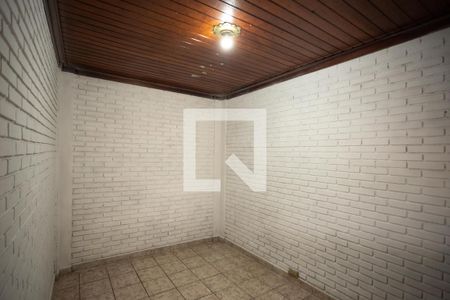 Quarto 1 de casa para alugar com 2 quartos, 80m² em Chácara São João, São Paulo