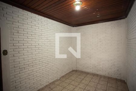 Quarto 1 de casa para alugar com 2 quartos, 80m² em Chácara São João, São Paulo