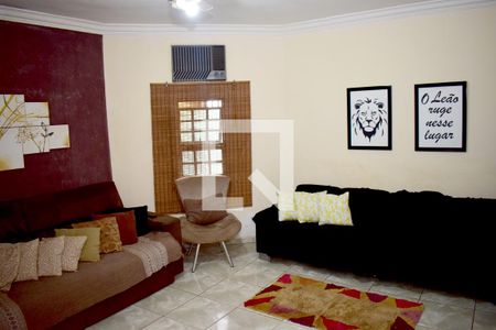 Sala de casa para alugar com 3 quartos, 123m² em Jardim Professor Antonio Palocci, Ribeirão Preto