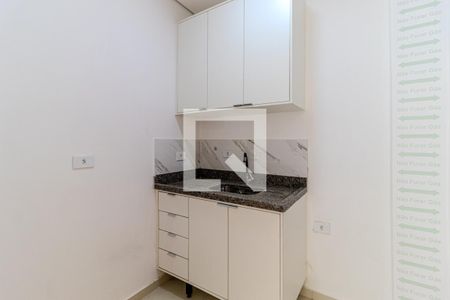 Cozinha de kitnet/studio para alugar com 1 quarto, 35m² em Santa Ifigênia, São Paulo
