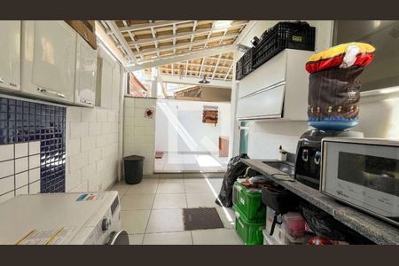Casa à venda com 2 quartos, 99m² em Castelo, Belo Horizonte
