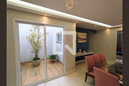 Casa à venda com 3 quartos, 270m² em Gramadão, Jundiaí