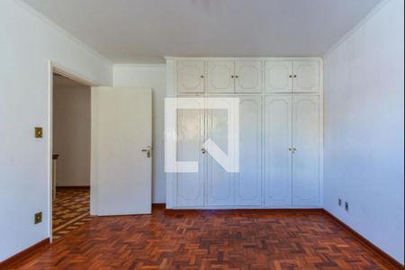 Casa à venda com 3 quartos, 195m² em Mirandópolis, São Paulo