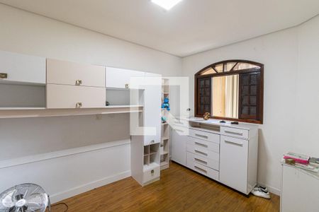 Quarto 1 de casa para alugar com 4 quartos, 364m² em Vila Ré, São Paulo