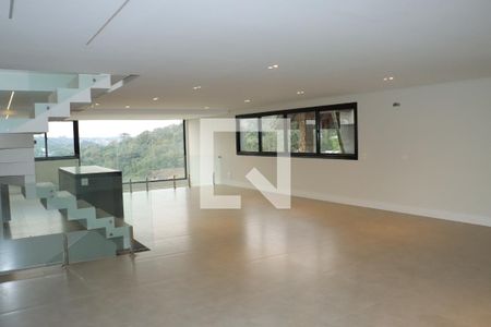 Sala 1 de casa de condomínio para alugar com 4 quartos, 484m² em São Paulo Ii, Cotia