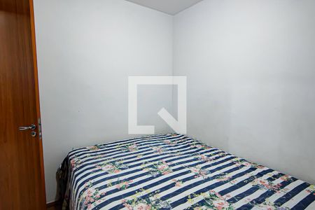 Quarto 1 de apartamento à venda com 2 quartos, 42m² em Taquara, Rio de Janeiro