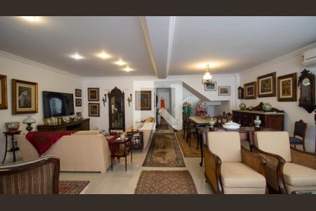 Sala de casa de condomínio à venda com 4 quartos, 250m² em Barra da Tijuca, Rio de Janeiro