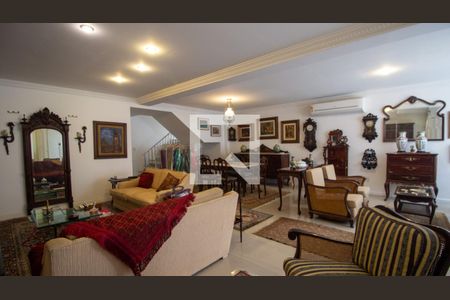 Sala de casa de condomínio à venda com 4 quartos, 250m² em Barra da Tijuca, Rio de Janeiro