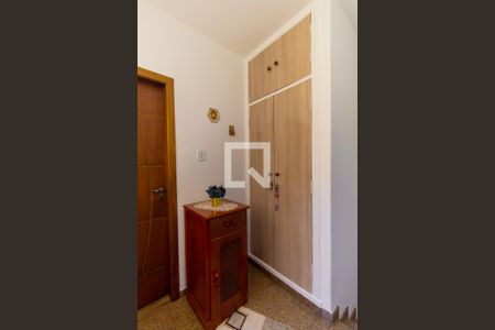 Corredor de casa à venda com 2 quartos, 148m² em Vila Bela, São Paulo