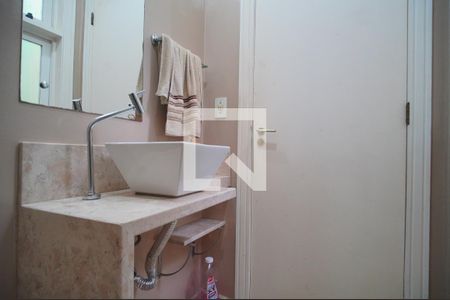 Lavabo 1 de casa para alugar com 3 quartos, 490m² em Vila Nova, Novo Hamburgo