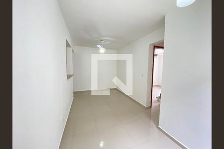 Sala de apartamento para alugar com 2 quartos, 48m² em Lins de Vasconcelos, Rio de Janeiro