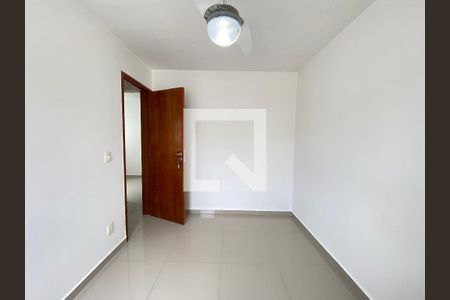 Quarto 1 de apartamento para alugar com 2 quartos, 48m² em Lins de Vasconcelos, Rio de Janeiro