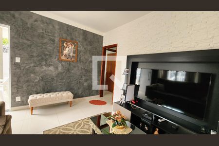 Sala de casa à venda com 4 quartos, 140m² em Jardim Liberdade, Jundiaí