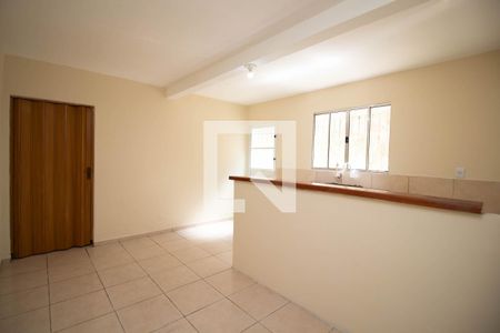 Sala/Cozinha de casa para alugar com 1 quarto, 37m² em Jardim Presidente Dutra, Guarulhos