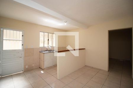 Sala/Cozinha de casa para alugar com 1 quarto, 37m² em Jardim Presidente Dutra, Guarulhos