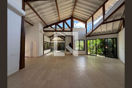 Casa à venda com 4 quartos, 620m² em Pacaembu, São Paulo