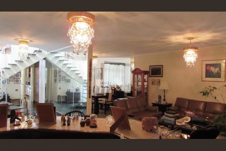 Casa à venda com 5 quartos, 269m² em Sumaré, São Paulo