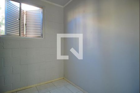 Quarto 2 de apartamento para alugar com 2 quartos, 34m² em Rubem Berta, Porto Alegre