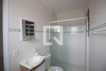 Banheiro Suíte 1 de casa para alugar com 2 quartos, 260m² em Vila Nova Mazzei, São Paulo