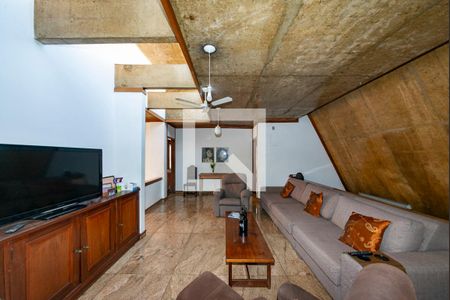 Sala 4 de casa para alugar com 4 quartos, 355m² em Santa Lúcia, Belo Horizonte
