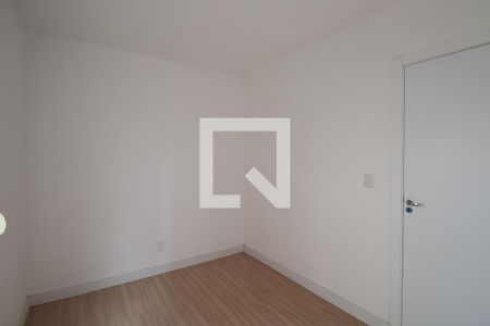 Quarto 2 de apartamento à venda com 2 quartos, 57m² em Marechal Rondon, Canoas