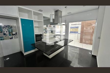Casa de Condomínio para alugar com 2 quartos, 80m² em Bairro do Maranhao, Cotia