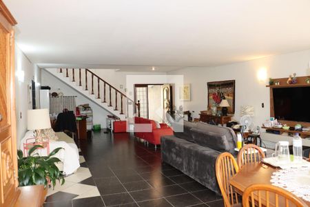 Sala de casa de condomínio para alugar com 3 quartos, 320m² em Horizontal Park, Cotia