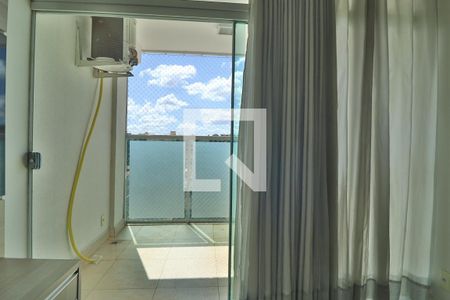 Sacada de apartamento para alugar com 2 quartos, 70m² em Tibery, Uberlândia