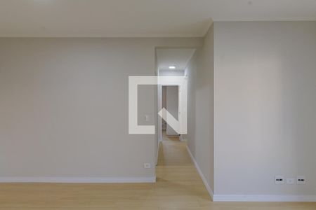 Corredor de apartamento para alugar com 3 quartos, 85m² em Parque Bairro Morumbi, São Paulo