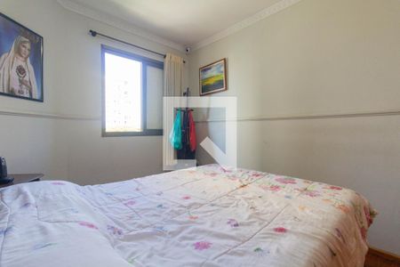 Quarto 1 de apartamento para alugar com 2 quartos, 61m² em Penha de França, São Paulo
