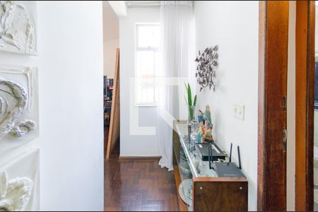 Corredor de apartamento à venda com 2 quartos, 107m² em Alto Caiçaras, Belo Horizonte