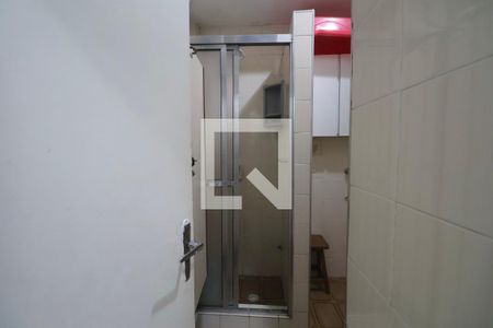Banheiro Social de apartamento para alugar com 1 quarto, 45m² em Centro, Guarujá