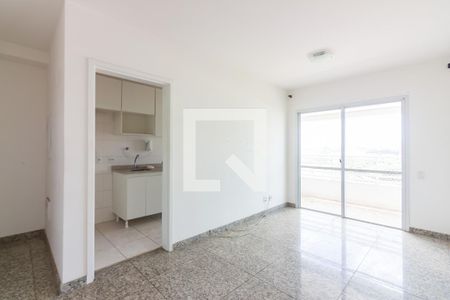Sala  de apartamento à venda com 2 quartos, 68m² em Centro, Osasco
