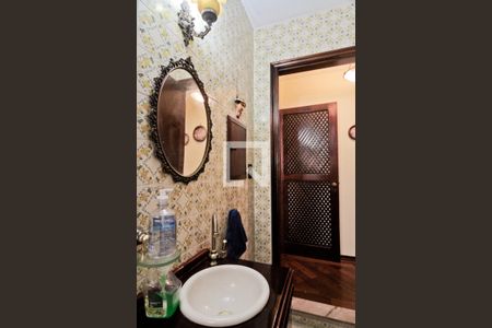 Lavabo de casa à venda com 3 quartos, 179m² em Jardim das Laranjeiras, São Paulo