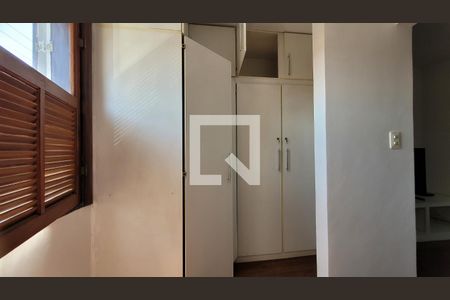 Quarto de kitnet/studio para alugar com 1 quarto, 50m² em Brasiléia, Betim