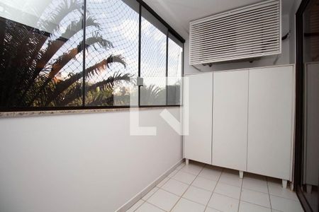 Sacada de apartamento para alugar com 4 quartos, 217m² em Sqsw 305, Brasília
