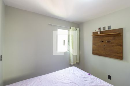 Quarto 2 de apartamento à venda com 2 quartos, 44m² em Alto de Pinheiros, São Paulo