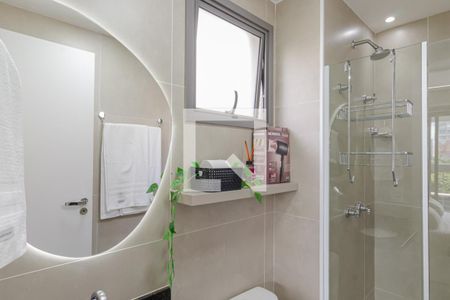 Banheiro Social de kitnet/studio para alugar com 1 quarto, 21m² em Indianópolis, São Paulo