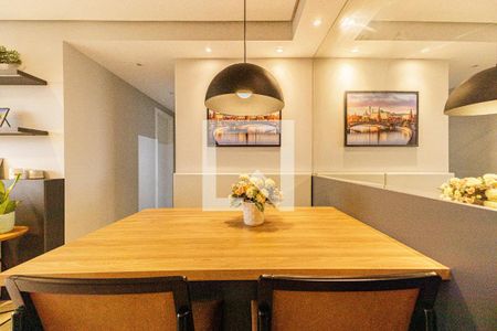 Sala de apartamento à venda com 2 quartos, 68m² em Jardim Lindóia, Porto Alegre