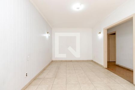 Sala de casa para alugar com 3 quartos, 140m² em Jardim das Acácias, São Paulo