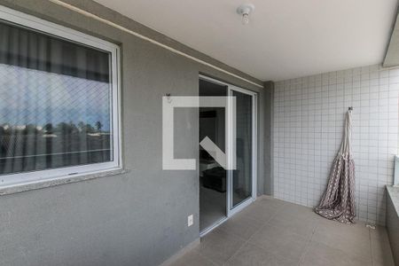Varanda de apartamento para alugar com 2 quartos, 63m² em Praia do Flamengo, Salvador