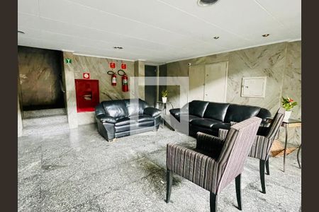 Hall social de apartamento para alugar com 3 quartos, 144m² em Vila Galvão, Guarulhos