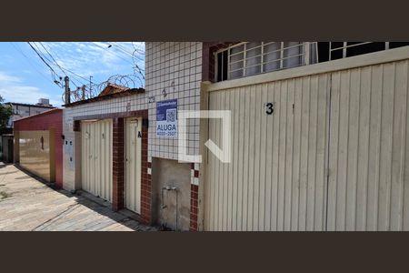 Plaquinha instalada de kitnet/studio para alugar com 1 quarto, 20m² em Padre Eustáquio, Belo Horizonte