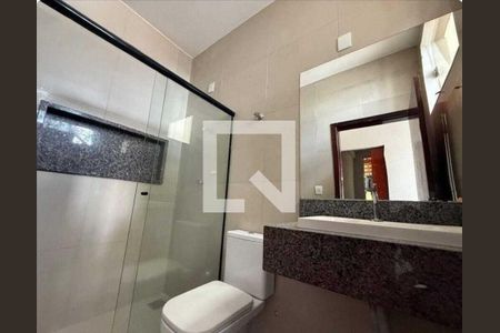 Casa para alugar com 3 quartos, 250m² em Esplanada, Belo Horizonte