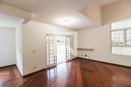 Sala 1 de casa de condomínio à venda com 4 quartos, 300m² em Alphaville, Santana de Parnaíba