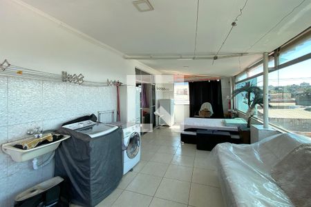 Varanda de casa para alugar com 3 quartos, 155m² em Universitário, Belo Horizonte