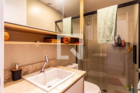 Suite - Banheiro de apartamento para alugar com 2 quartos, 61m² em Água Branca, São Paulo