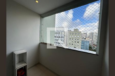 Varanda Sala de apartamento à venda com 2 quartos, 61m² em Água Branca, São Paulo