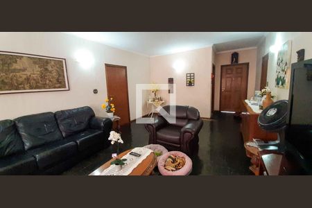 Sala de casa à venda com 5 quartos, 292m² em Vila Campesina, Osasco